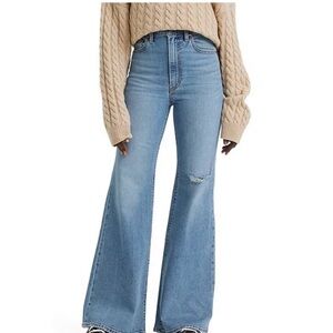 LEVIS Ribcage Bell flare denim Jeans high Rise Bell bottom light wash Sz 30